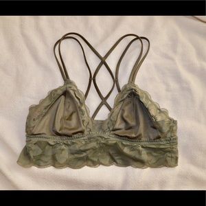 PINK Victoria’s Secret Wireless Bralette